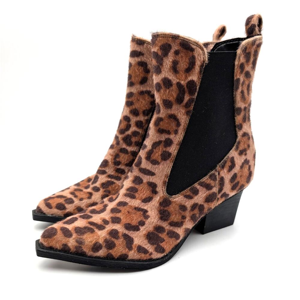 DV by Dolce Vita Jerico A Chelsea Bootie Women's Leopard Pony Size US7 EU37.5
